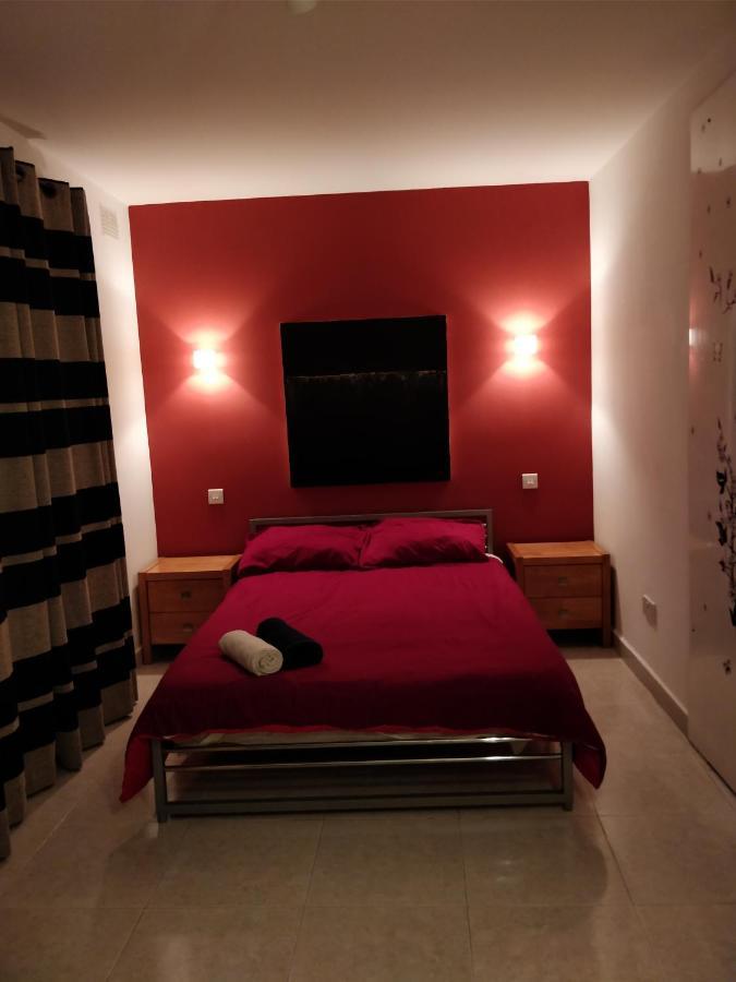 Paceville Avenue Apartment Saint Julian's Ngoại thất bức ảnh
